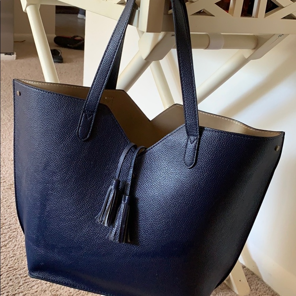 Neiman Marcuz Shoulder Bag